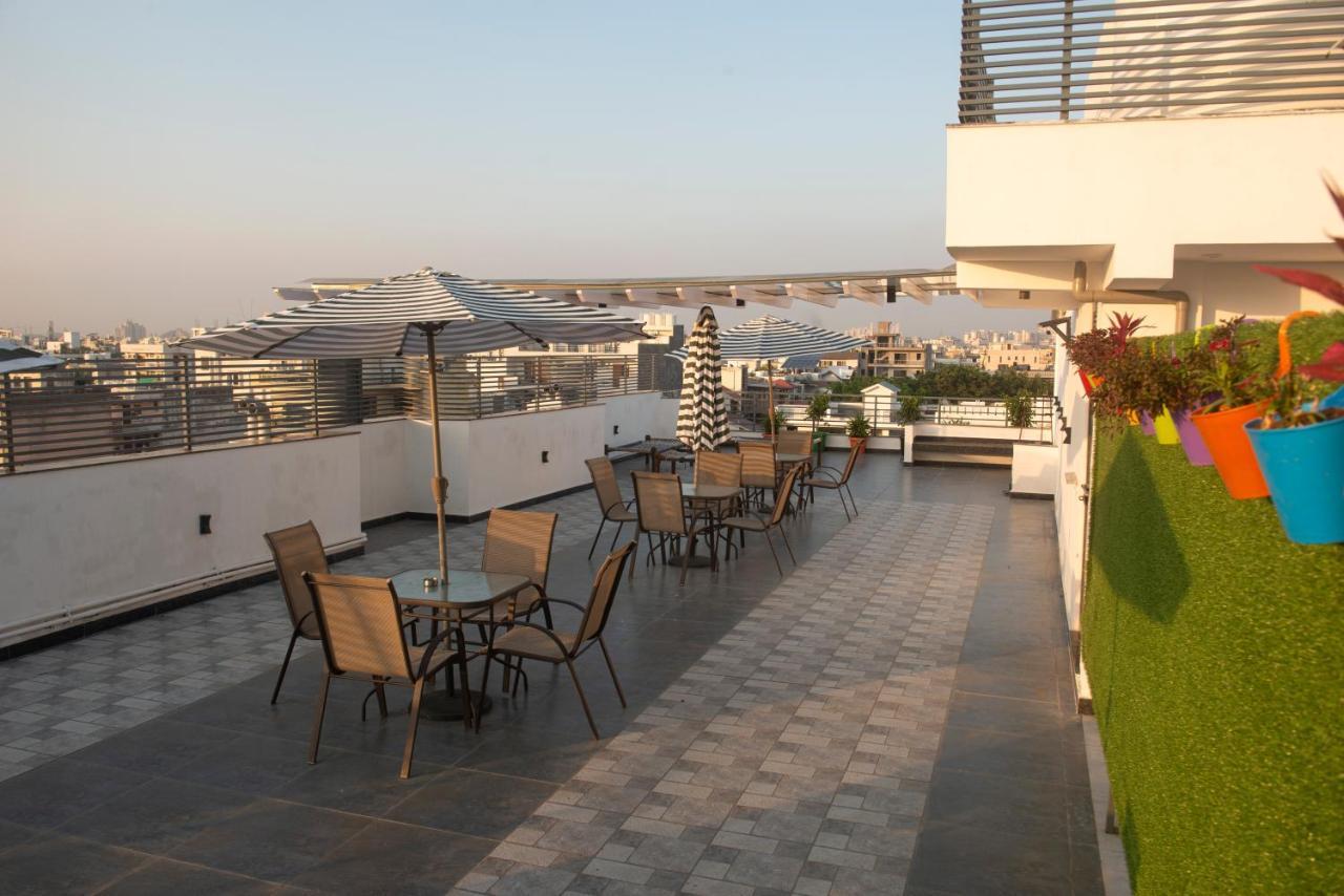 Posh Residency Huda City Center Gurgáon Exteriér fotografie